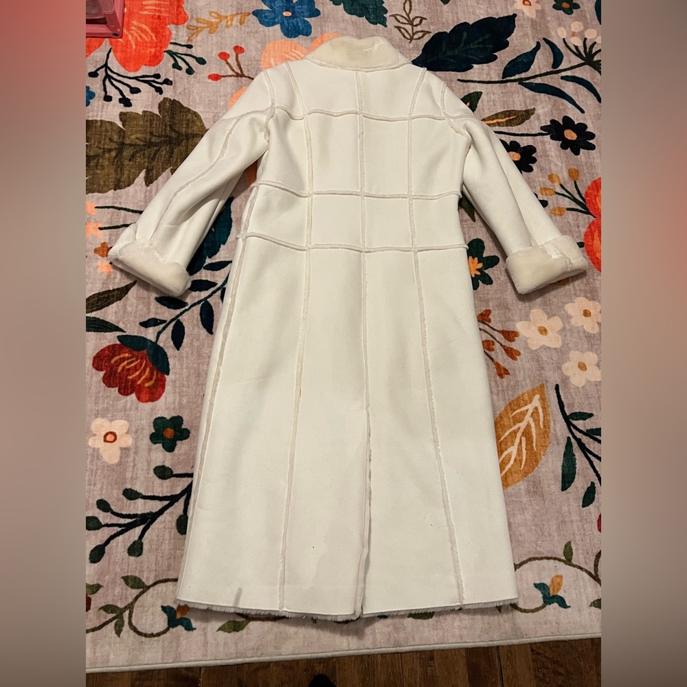 Like NEW WHBM Elegant White Long Coat - Faux Fur - Picture 2 of 8